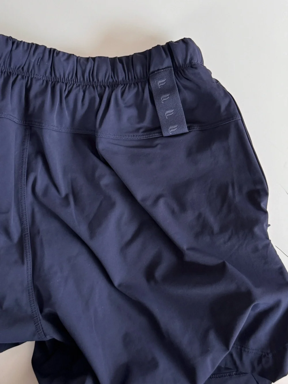 Men’s Fabletics Navy Blue Lined Running / Active Short with Pockets XS